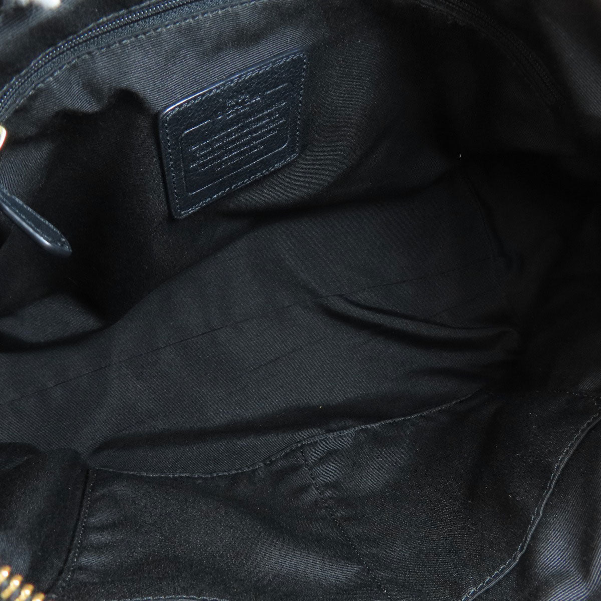 COACH HANDBAG