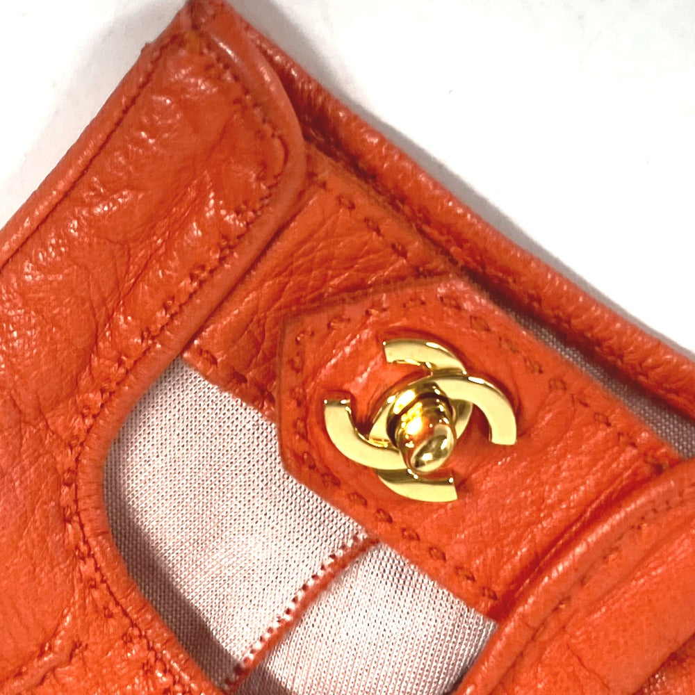 CHANEL VINTAGE GLOVES