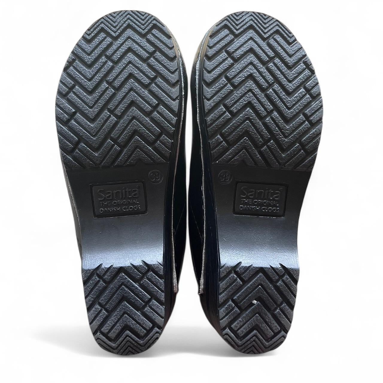 SANITA CLOGS